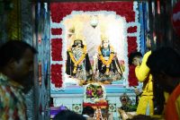 उप मुख्यमंत्री एवं कवर्धा विधायक विजय शर्मा ने श्रीकृष्ण जन्माष्टमी पर श्री राधा-कृष्ण बड़े मंदिर में की पूजा-अर्चना