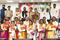 शिक्षक दिवस पर बलरामपुर में जिला स्तरीय समारोह- 21 उत्कृष्ट शिक्षक ज्ञानदीप और शिक्षादूत पुरस्कार से सम्मानित