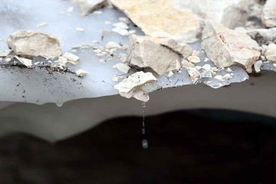 स्लोवेनिया का आखिरी ग्लेशियर भी खतरे में, 80 साल में आधी रह गई बर्फ