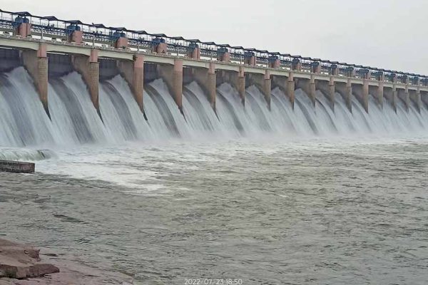योगी सरकार ने बदली यूपी की जर्जर जल संरचनाओं की तस्वीर, सिंचाई और बाढ़ नियंत्रण को मिली नई ताकत